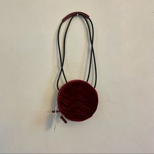 Shiraleah Round Cross Body